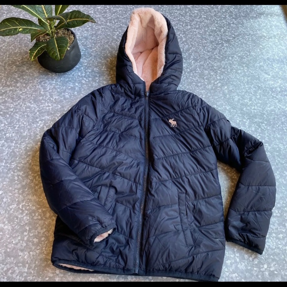 Abercrombie 7/8 kids reversible puffer coat size 7/8
